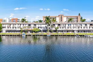 1100 Crystal Lake Dr, Deerfield Beach, FL 33064 - Photo 32