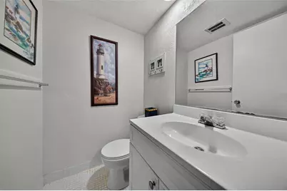 400 SE 10th St, Unit #211, Deerfield Beach, FL 33441 - Photo 24