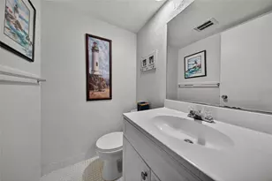 400 SE 10th St, Deerfield Beach, FL 33441 - Photo 24