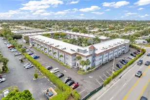 400 SE 10th St, Deerfield Beach, FL 33441 - Photo 34