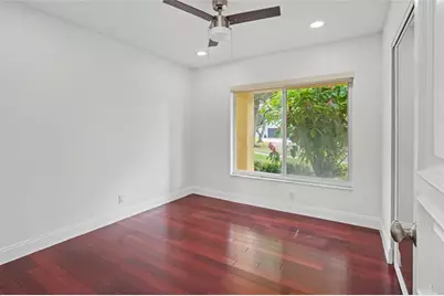 8619 SW 51st St, Cooper City, FL 33328 - Photo 12