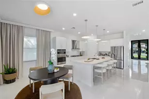 9310 Bayside Cir, Parkland, FL 33076 - Photo 20