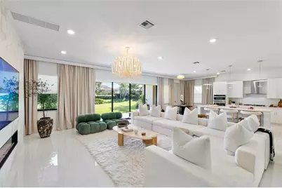 9310  Bayside Cir, Parkland, FL 33076 - Photo 16