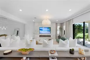 9310 Bayside Cir, Parkland, FL 33076 - Photo 18