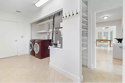 370 SE 3rd Ct, Pompano Beach, FL 33060 - Photo 22