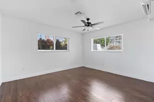 370 SE 3rd Ct, Pompano Beach, FL 33060 - Photo 20