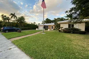 1049 Van Buren St, Hollywood, FL 33019 - Photo 24