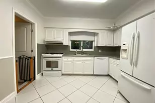 1049 Van Buren St, Hollywood, FL 33019 - Photo 4