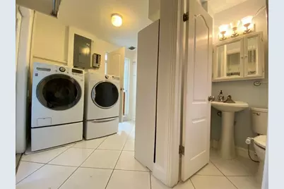 1049  Van Buren St, Hollywood, FL 33019 - Photo 22