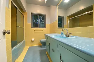 1049 Van Buren St, Hollywood, FL 33019 - Photo 12