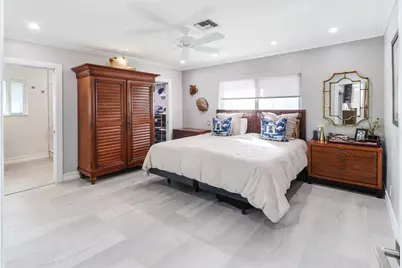 2622 NE 4th St, Pompano Beach, FL 33062 - Photo 16