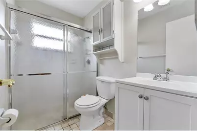 10120 NW 71st St, Tamarac, FL 33321 - Photo 16