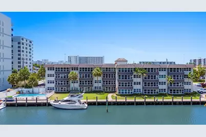 3111 NE 51st St, Unit #403C, Fort Lauderdale, FL 33308 - Photo 2