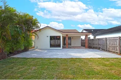 391 NW 58th Ave, Miami, FL 33126 - Photo 44