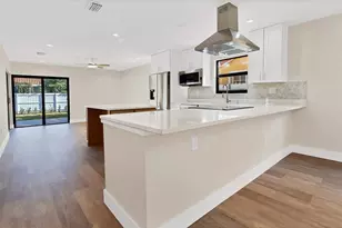 391 NW 58th Ave, Miami, FL 33126 - Photo 8