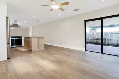 391 NW 58th Ave, Miami, FL 33126 - Photo 18