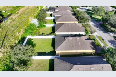 1595  Lexington Square SW, Vero Beach, FL 32962 - Photo 32