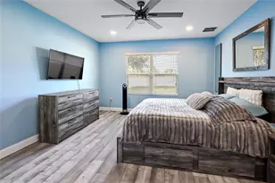 1595 Lexington Square SW, Vero Beach, FL 32962 - Photo 10