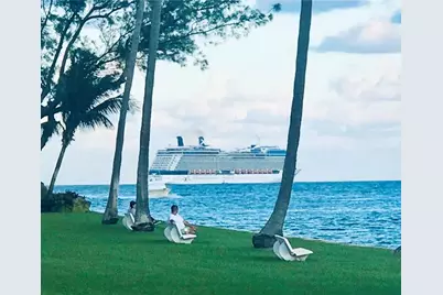 2620 SE 21st St, Fort Lauderdale, FL 33316 - Photo 1