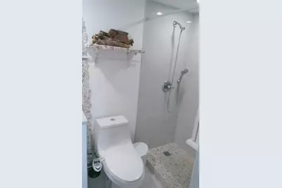 307  Saxony G, Unit #307, Delray Beach, FL 33446 - Photo 20