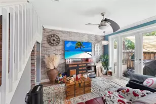 740 NW 170th Terrace, Pembroke Pines, FL 33028 - Photo 10