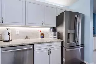 9539 W Weldon Circle Unit, Tamarac, FL 33321 - Photo 4