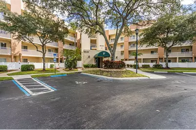 9539 W Weldon Circle, Unit #F-201, Tamarac, FL 33321 - Photo 26
