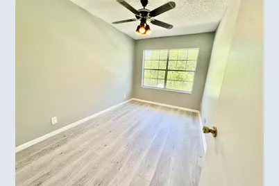 222  Foxtail Dr, Unit #E, Greenacres, FL 33415 - Photo 18