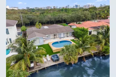 20730 NE 23rd Ave, Miami, FL 33180 - Photo 1