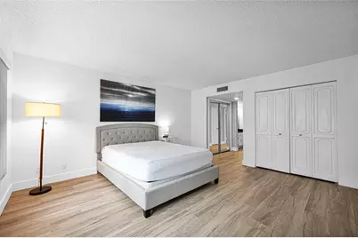 3900  Galt Ocean Dr, Unit #704, Fort Lauderdale, FL 33308 - Photo 32