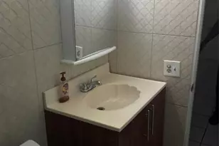 161 NW 164th St, Miami, FL 33169 - Photo 2