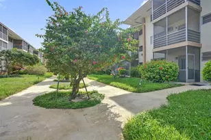 17001 NE 13th Ave, Miami, FL 33162 - Photo 28