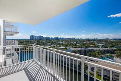 427  Golden Isles Dr, Unit #14B, Hallandale Beach, FL 33009 - Photo 22