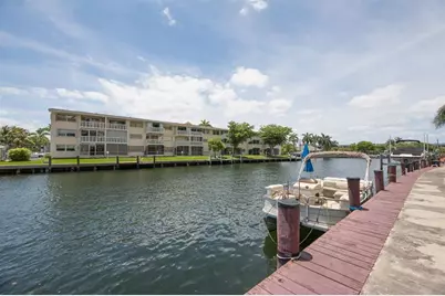 427  Golden Isles Dr, Unit #14B, Hallandale Beach, FL 33009 - Photo 30