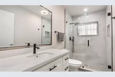 10215 NW 80th Dr, Tamarac, FL 33321 - Photo 6