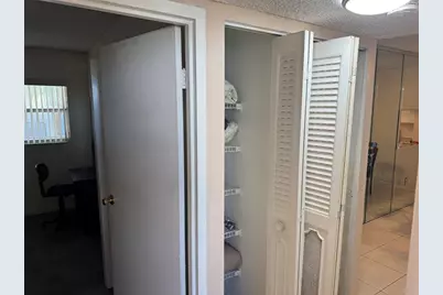 2860  Somerset Dr, Unit #317K, Fort Lauderdale, FL 33311 - Photo 32