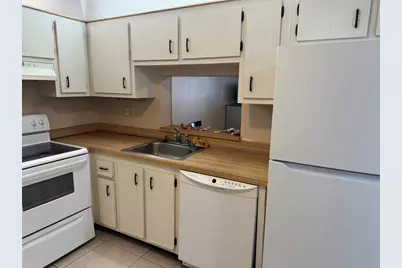 2860  Somerset Dr, Unit #317K, Fort Lauderdale, FL 33311 - Photo 16