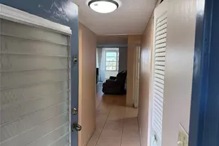 2860 Somerset Dr, Fort Lauderdale, FL 33311 - Photo 14