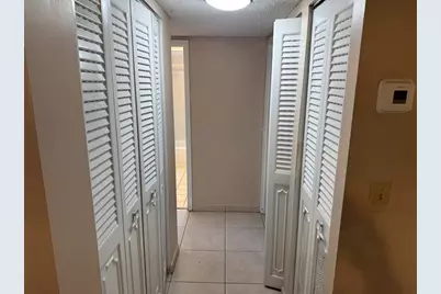 2860  Somerset Dr, Unit #317K, Fort Lauderdale, FL 33311 - Photo 30