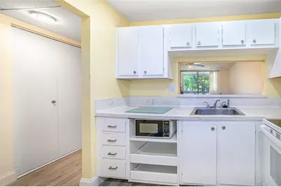 9101  Lime Bay Blvd, Unit #309, Tamarac, FL 33321 - Photo 6