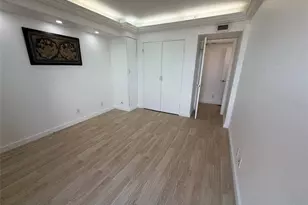 19707 Turnberry Way, Miami, FL 33180 - Photo 30