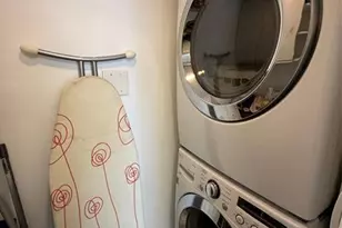 19707 Turnberry Way, Miami, FL 33180 - Photo 18