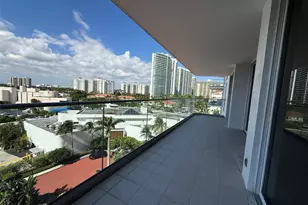 19707 Turnberry Way, Miami, FL 33180 - Photo 50