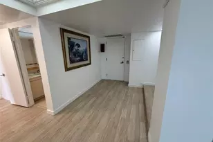 19707 Turnberry Way, Miami, FL 33180 - Photo 4