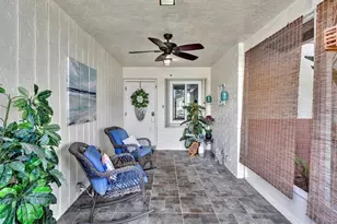 6098 Stanley Ln, Delray Beach, FL 33484 - Photo 2