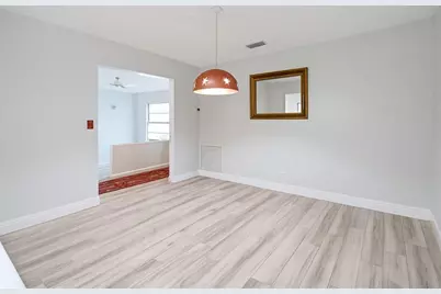 11454 NW 41st St, Coral Springs, FL 33065 - Photo 4