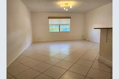 501 SE 8th St, Unit #103, Deerfield Beach, FL 33441 - Photo 4