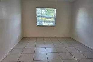 501 SE 8th St, Deerfield Beach, FL 33441 - Photo 16
