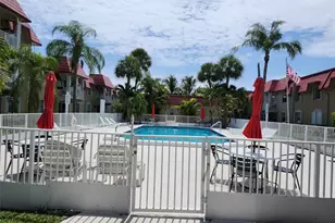 501 SE 8th St, Deerfield Beach, FL 33441 - Photo 2