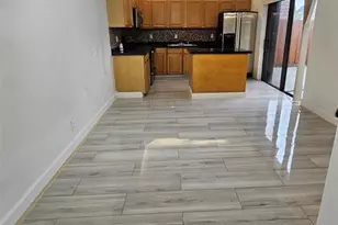 912 Springdale Cir, Palm Springs, FL 33461 - Photo 1